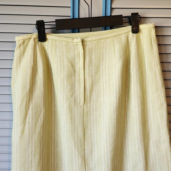 Dress Barn Green & White Skirt - Picture 7 of 11